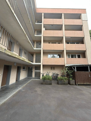 Renovieren & profitieren: 1 Zimmerwohnung mit Balkon in Würzburg – 97076 Würzburg – Vorschaubild 2