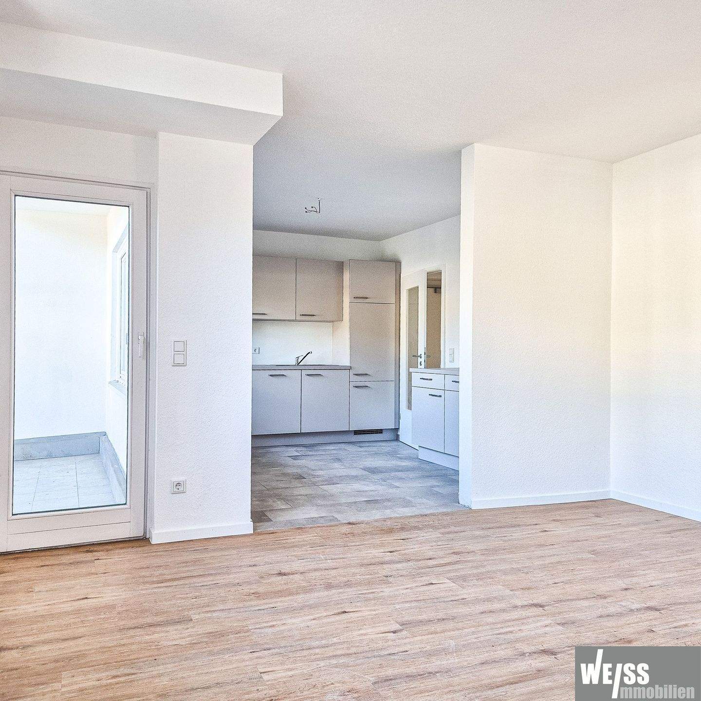 3 Zimmer-WG Wohnung in MAIN-Nähe mit einmaligen Blick auf die Festung Marienberg – Würzburg – Vorschaubild 3