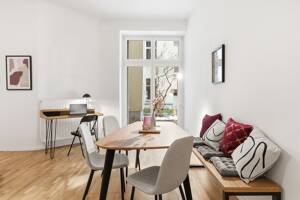 Eine Oase im Prenzlauer Berg - frei 2-Zimmer-Altbauwohnung mit Terrasse – 10435 Berlin – Vorschaubild 9