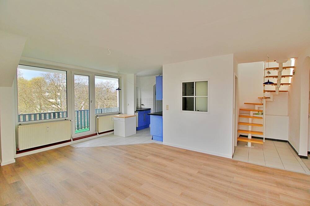 City - Blick über die Dächer gemütl. Maisonette - 3 Zimmer mit 2 Balkonen – Bremen – Vorschaubild 8