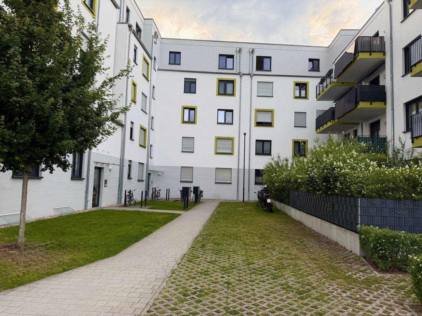 Moderne Familienoase im Neubau – Luxus, Komfort und Eleganz vereint – Berlin – Vorschaubild 2