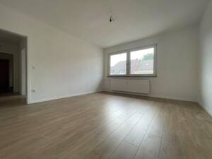 renovierte 3 Zimmer, frei ab sofort