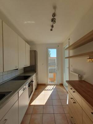 Charmante, barrierefreie Wohnung " Nähe Arcaden" in Regensburg!!! – 93053 Regensburg – Vorschaubild 4