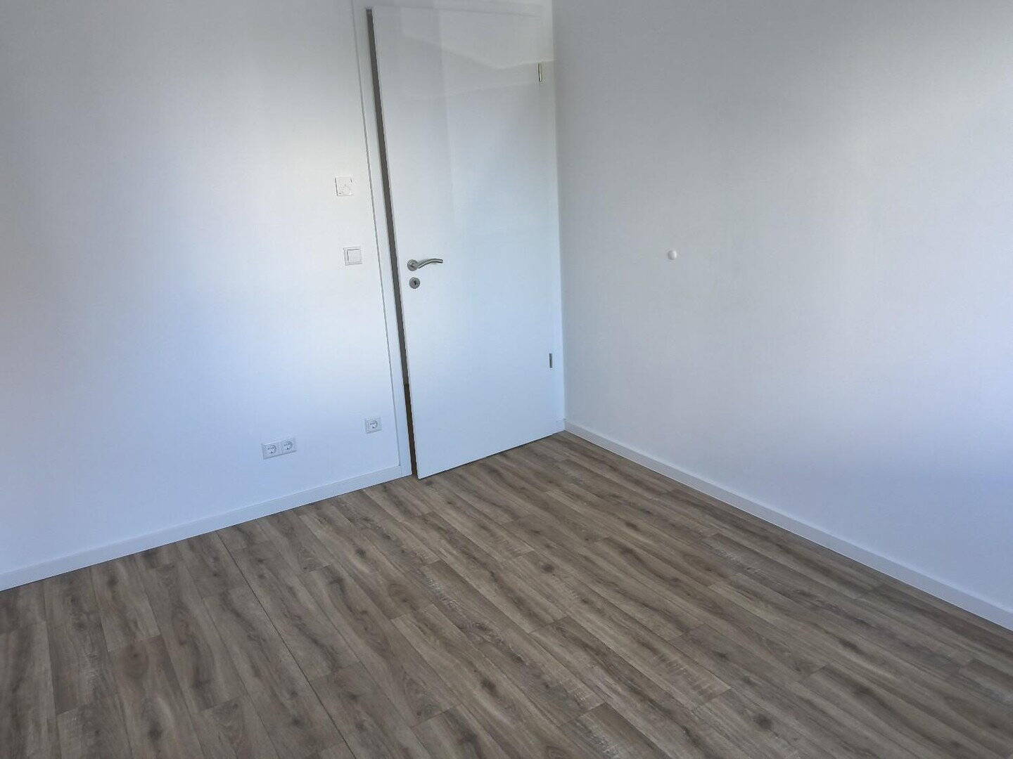 3 Zi.Whg. mit EBK und Terrasse – Berlin – Vorschaubild 4
