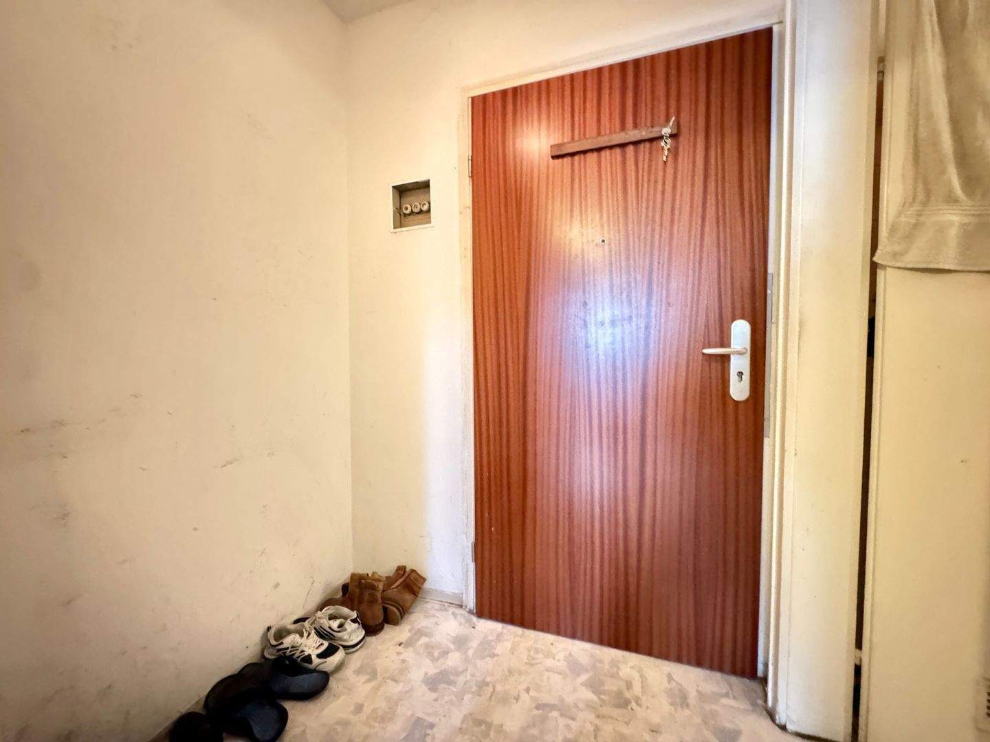 RENDITESTARKE KAPITALANLAGE IN DER ALTSTADT VON AUGSBURG! GERÄUMIGES APPARTEMENT IN DER NÄHE ZUM DOM – Augsburg – Vorschaubild 2