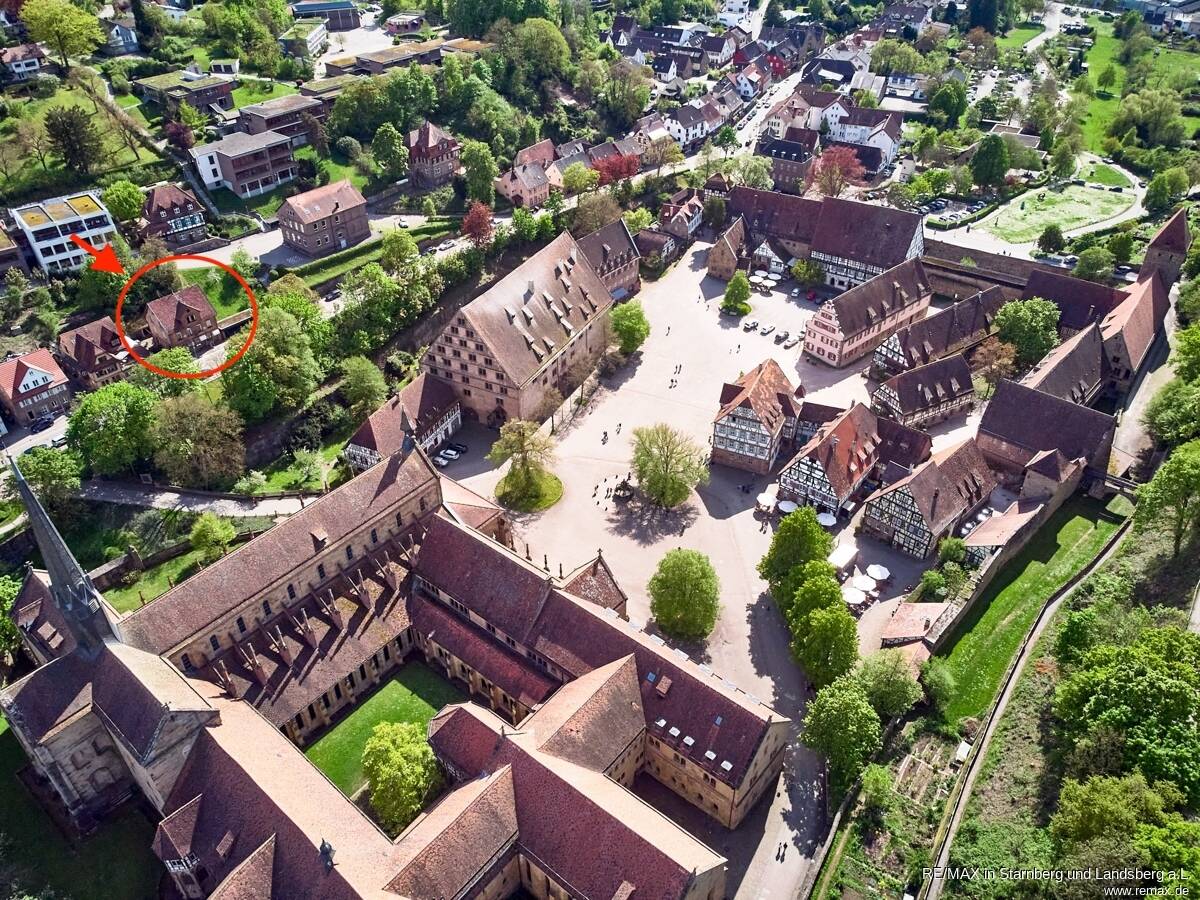 Gute Rendite! - MFH gegenüber Kloster Maulbronn – Maulbronn – Bild 1 von 9