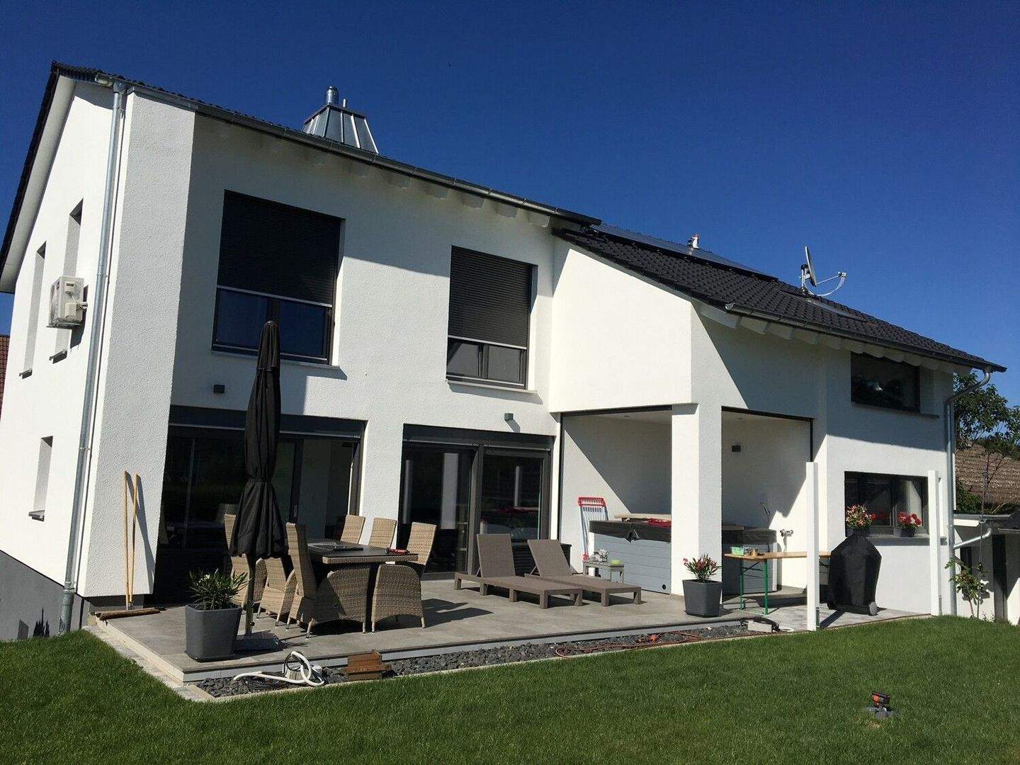 Modernes freistehendes Einfamilienhaus mit gehobender Austattung (Erbpachtgrundstück) – Bad Vilbel – Vorschaubild 4