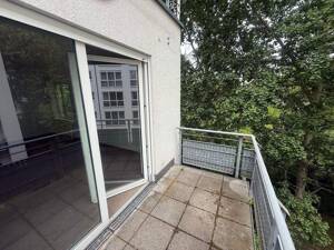 BARRIEREFREI - 1-Raum- APARTMENT MIT BALKON - SENIOR LIVING - – 9126 Chemnitz – Vorschaubild 3