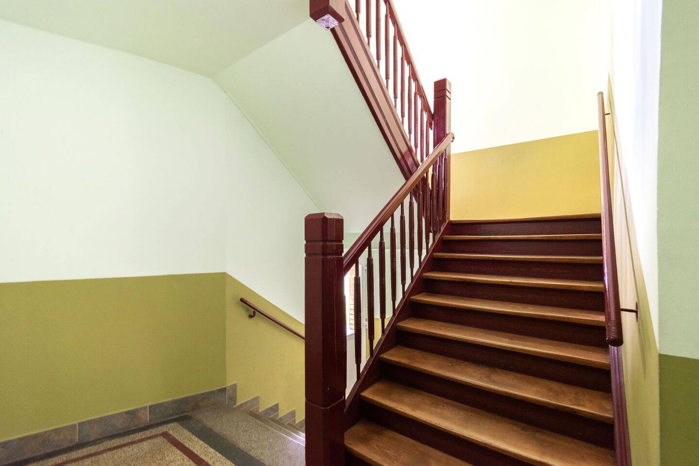 DACHGESCHOSSTRAUM MIT SONNENLOGGIA | Gemütliche 3-Raum-Wohnung mit Tageslichtbad – Leipzig – Vorschaubild 6