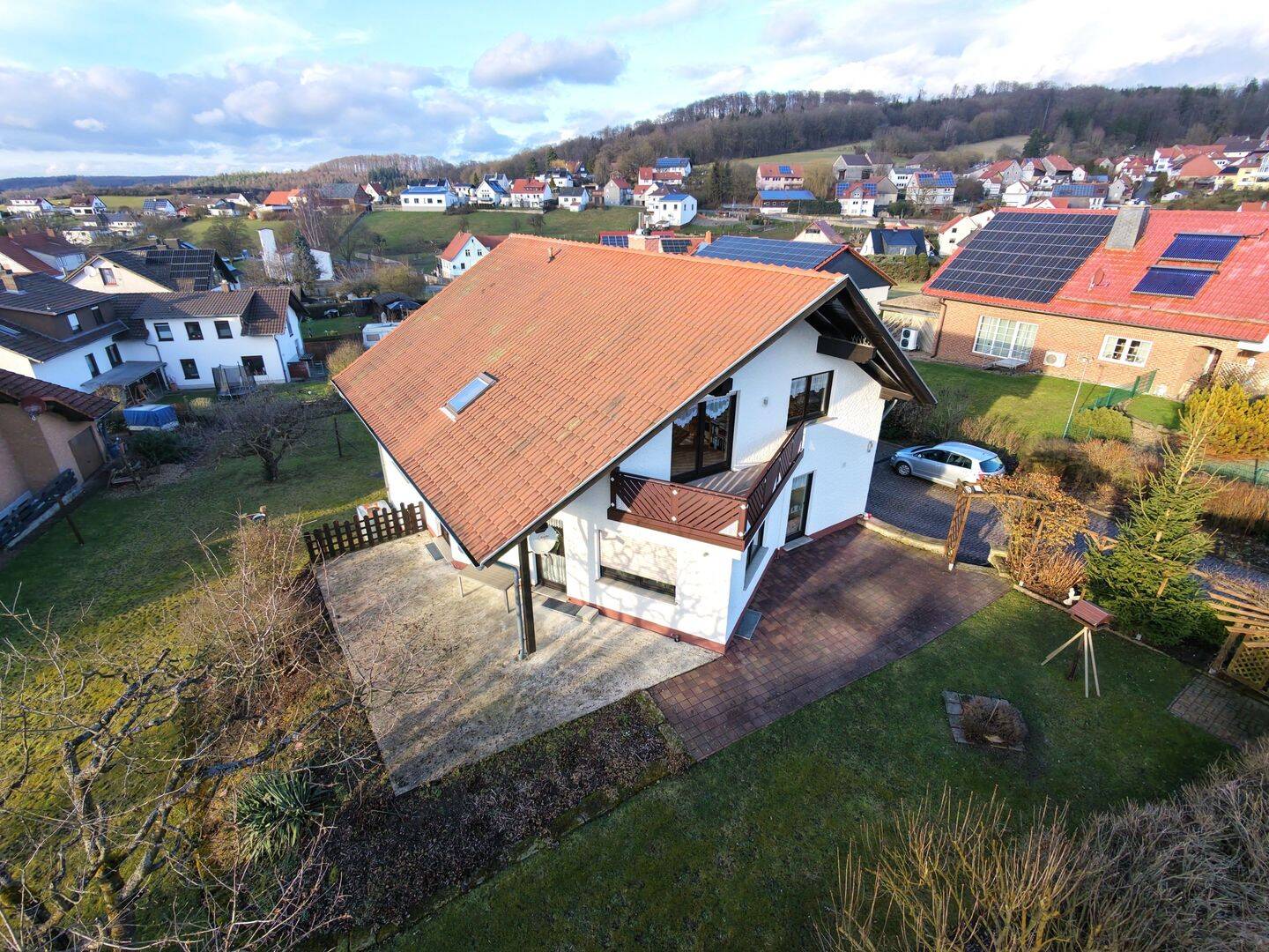 Familienfreundliches Einfamilienhaus sucht neue Eigentümer – Frielendorf – Vorschaubild 3