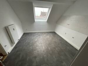 ***Großzügige DG Wohnung mit Flair*** – 45884 Gelsenkirchen – Vorschaubild 6