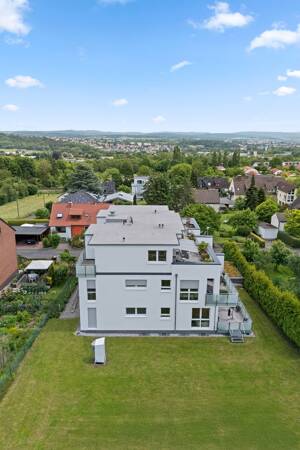Lichtdurchflutete Penthousewohnung mit Weitblick und Komfort – 34128 Kassel – Vorschaubild 2