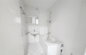 Helle und charmante 4-Zimmer-Wohnung mit Westloggia und Blick ins Grüne in München-Johanneskirchen – 81927 München – Vorschaubild 8