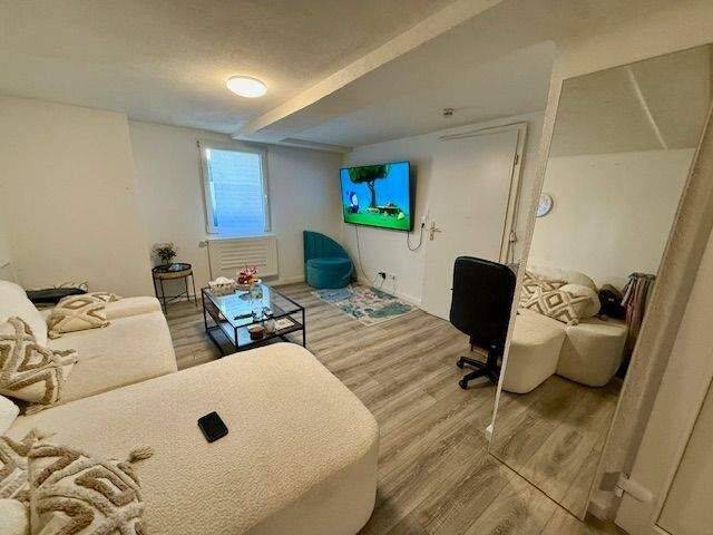 Attraktive 2-Zimmer-Wohnung in begehrter Lage von Villingen-Schwenningen – Villingen-Schwenningen – Vorschaubild 2