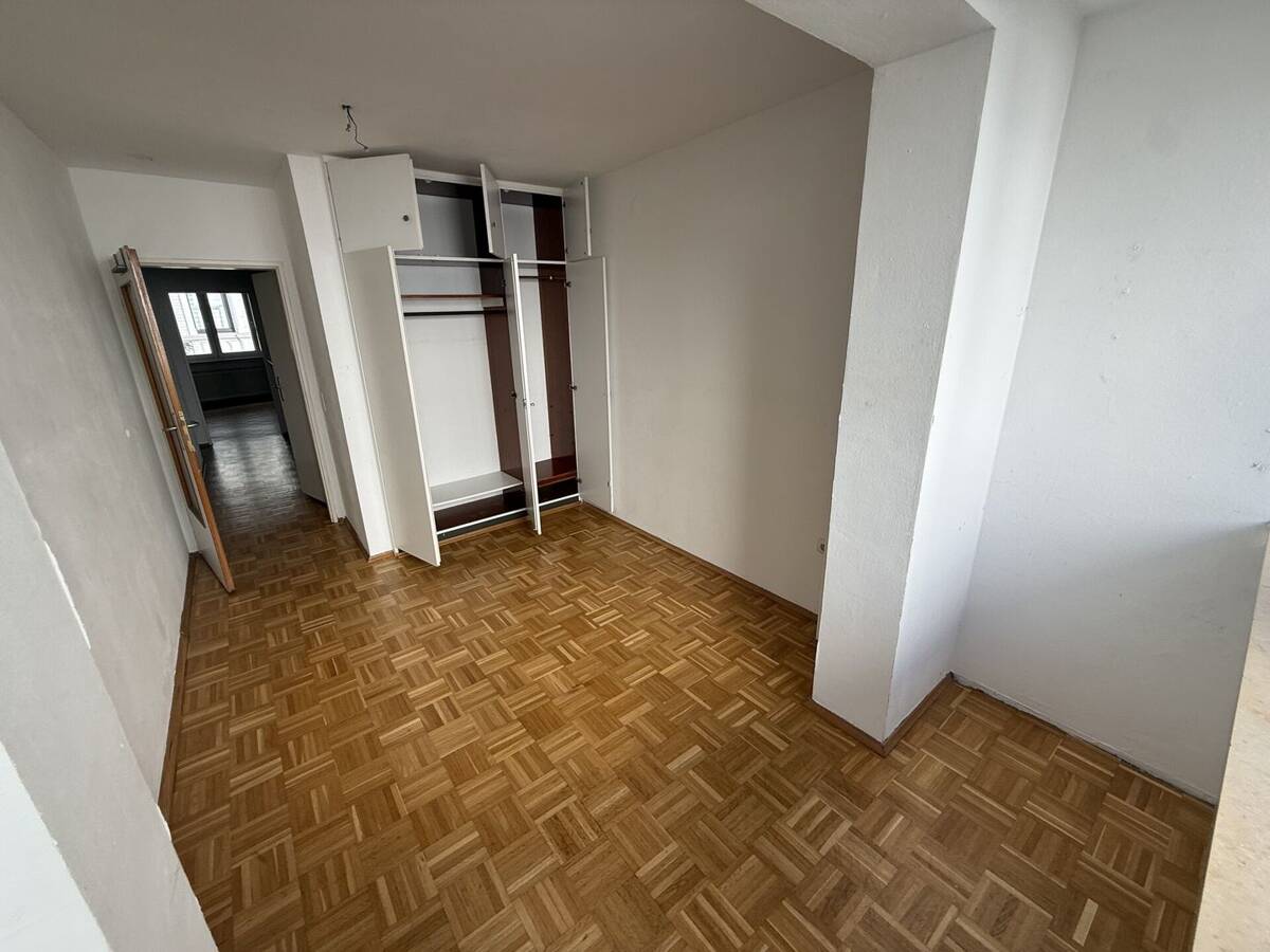 Zentrale 2-Zimmer-Wohnung mit großer Terrasse in Köln | ca. 54 m² – 50672 Köln – Bild 1 von 9