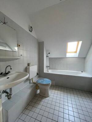 Da kommt man gern Heim. Ideale 3-Zi.-Wohnung mit Ausblick (WBS erforderlich)* – 44339 Dortmund – Vorschaubild 5
