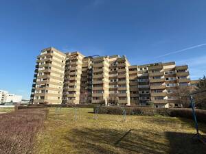 Schicke Dachgeschosswohnung mit großer Sonnenterrasse in Stuttgart-Botnang – 70195 Stuttgart – Vorschaubild 4