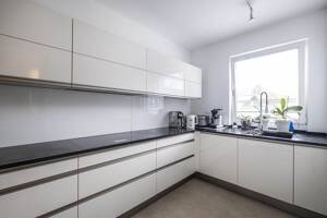 Modernes Stadthaus in bester Infrastruktur – 22393 Hamburg – Vorschaubild 5