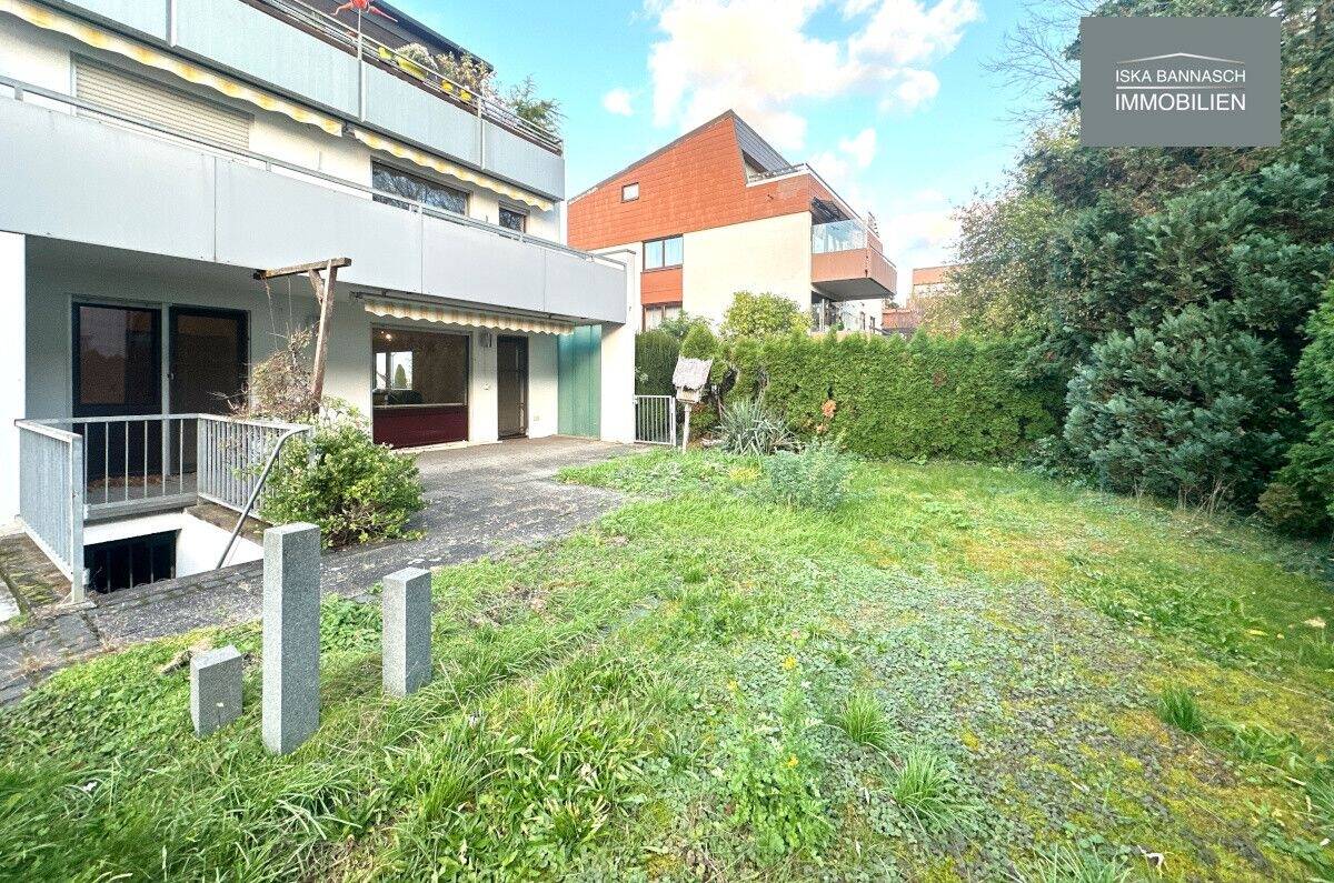 Frisch renovierte 3,5-Zimmer-Erdgeschosswohnung mit Garten, Terrasse und Hobbyraum in Münchingen