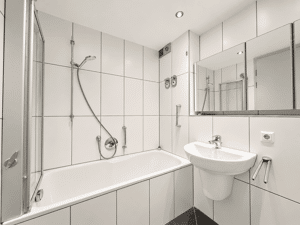 Über den Dächern von Feuerbach: 3-Zimmer-Wohnung mit zwei Dachterrassen & Weitblick – 70469 Stuttgart – Vorschaubild 9