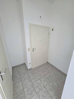 Charmantes 1-Zimmer-Apartment mit Einbauküche und Terrasse im Grünen! – 9648 Kriebstein – Vorschaubild 9