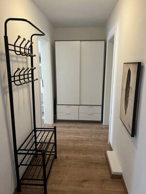 Studenten, Pendler aufgepasst! 2 Zi Möbliertes Apt. 60qm zu vermieten. – 65185 Wiesbaden – Vorschaubild 4