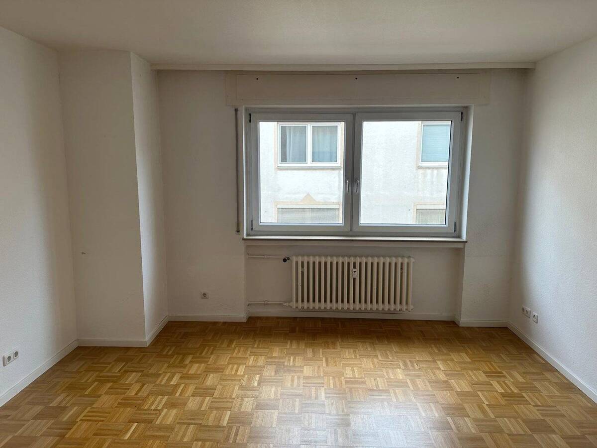 Großes WG-Zimmer in 3erWG in Mainzer Altstadt – 55116 Mainz – Bild 1 von 7