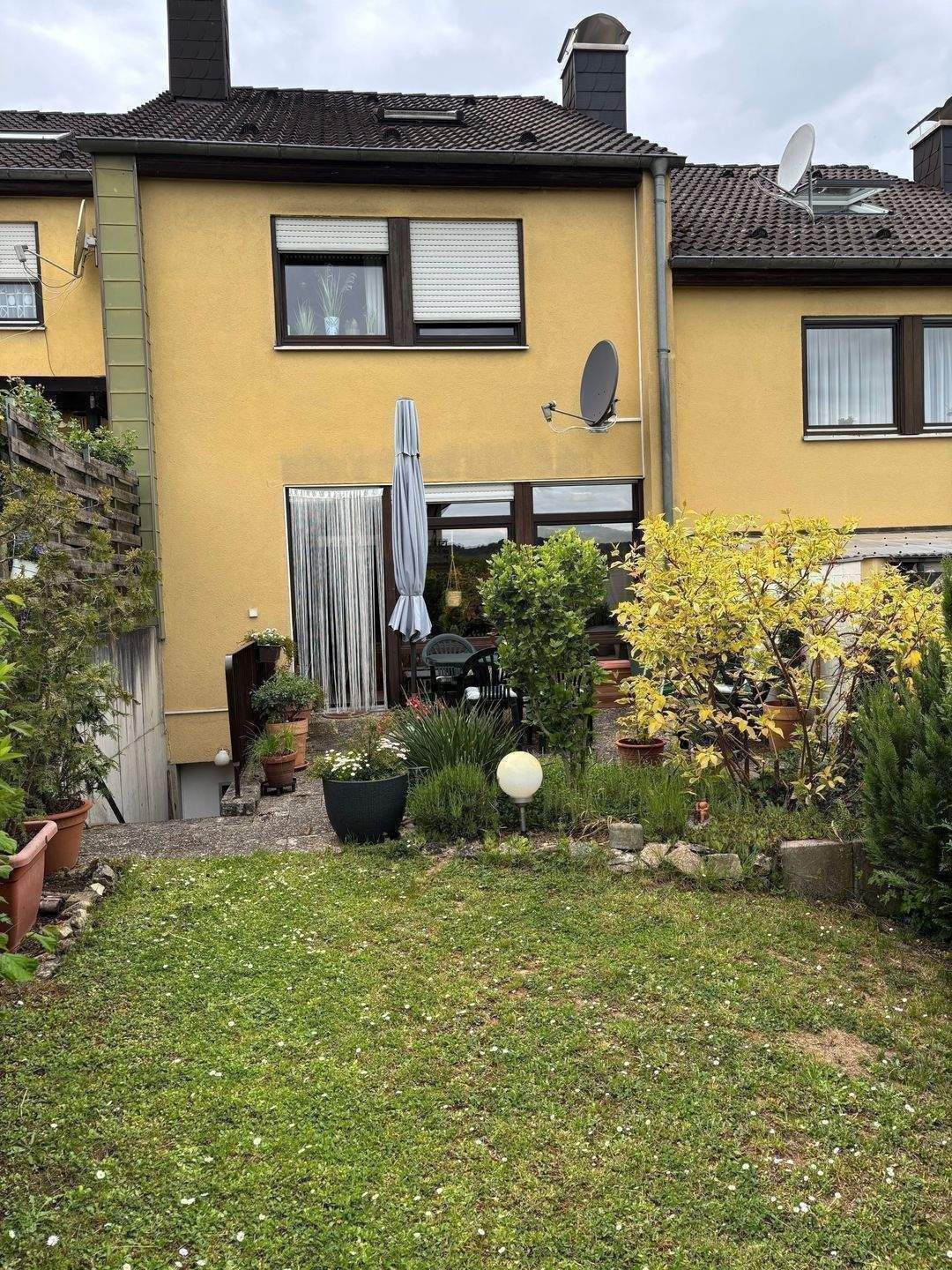 Gepflegtes Haus mit Garten und Terrasse – Lauda-Königshofen – Bild 1 von 1