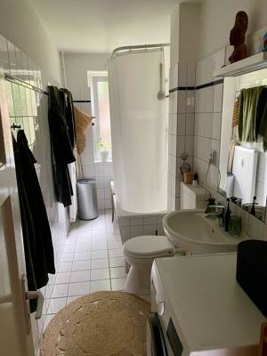 Urbanes Wohnen mit Komfort: Moderne 3-Zimmer-Wohnung in Barmbek-Süd – 22083 Hamburg – Vorschaubild 9