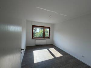 Wunderschöne 3-Zimmer-Wohnung im Herzen Remscheids - Stockden – 42857 Remscheid – Vorschaubild 3