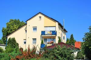 Großzügige 2-Zi-EG-Wg mit 28 qm Nebenraum & 2 Stellplätze u. kl. Gartenanteil – 76764 Rheinzabern – Vorschaubild 3