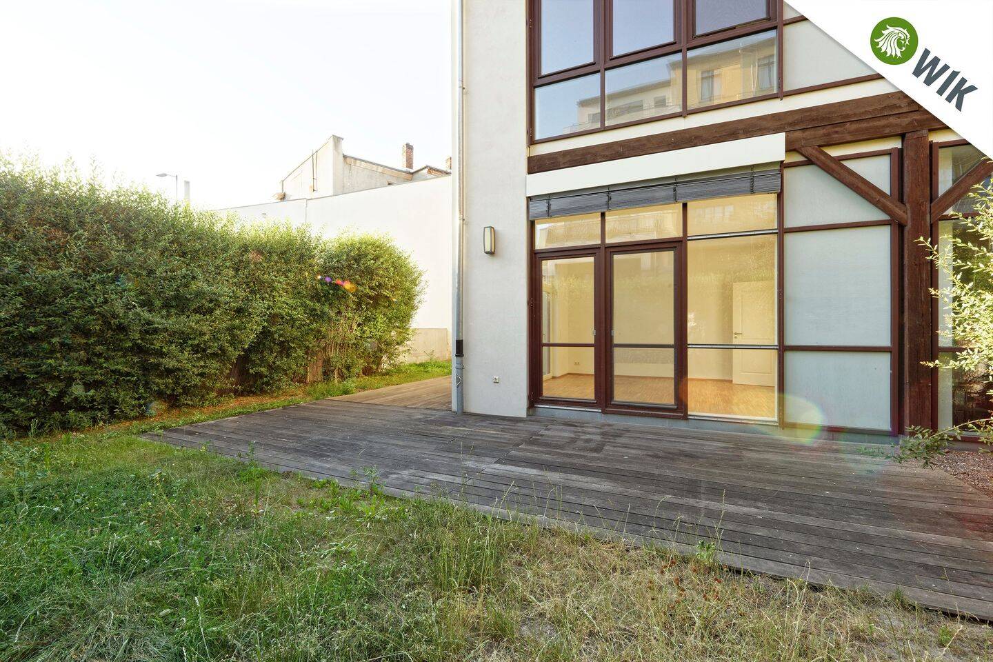 Einzigartiges „Haus-im-Haus“-Gefühl: Großzügige 4-Zimmer-Maisonette mit Terrasse und Stellplatz in der historischen Mädler-Fabrik... – Leipzig – Vorschaubild 4