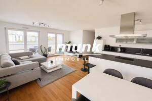 Großzügige 3-Zimmer Wohnung mit Dachterrasse