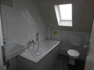 Renovierte 3 Zimmer-Wohnung am Jahnplatz! – 45143 Essen – Vorschaubild 7