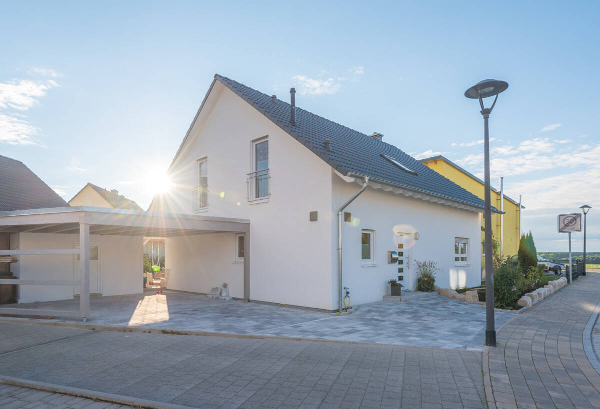 Bauplatz 430 m² mit Doppelhaushälfte 115 m² Wfl. in Pulsnitz – Pulsnitz – Bild 1 von 5