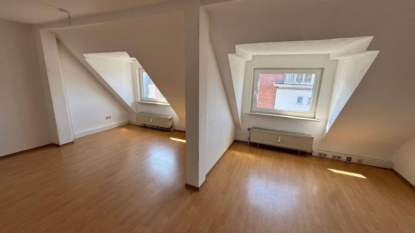 2 ZK Bad mit Wanne, 4.1, Brauerstr. 6, 66123 Saarbrücken – Saarbrücken – Vorschaubild 2
