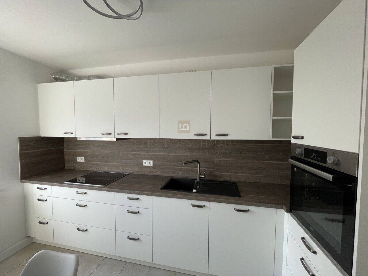 TOP renovierte 3 ZKB+Atelier mit WC im DG, ca 100 qm, Balkon, Garten, Garage, IN-Nord, Nähe TÜV – Ingolstadt – Vorschaubild 8
