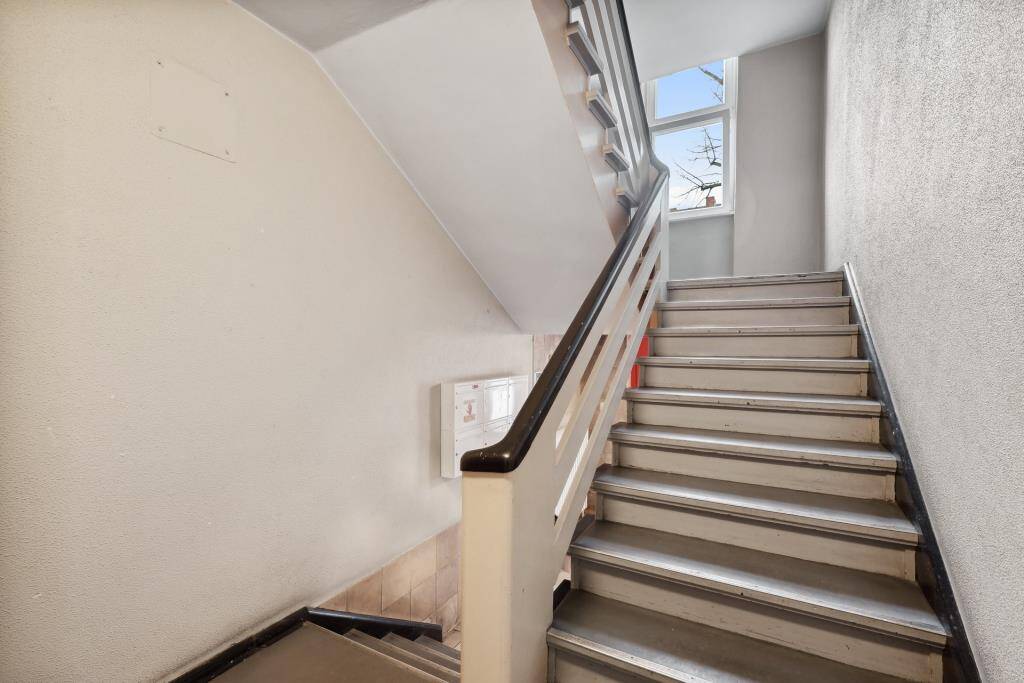 Kapitalanlage - geräumige 1,5-Zimmer-Wohnung mit Balkon – Berlin – Vorschaubild 4