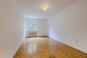 Charmante 3-Zimmer-Wohnung mit zwei Balkonen und Gestaltungspotenzial in Neuhausen – 80636 München – Vorschaubild 7