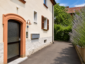 Charmante 3-Zimmer Wohnung im beliebten Frauenland mit Gartenanteil – 97074 Würzburg – Vorschaubild 9