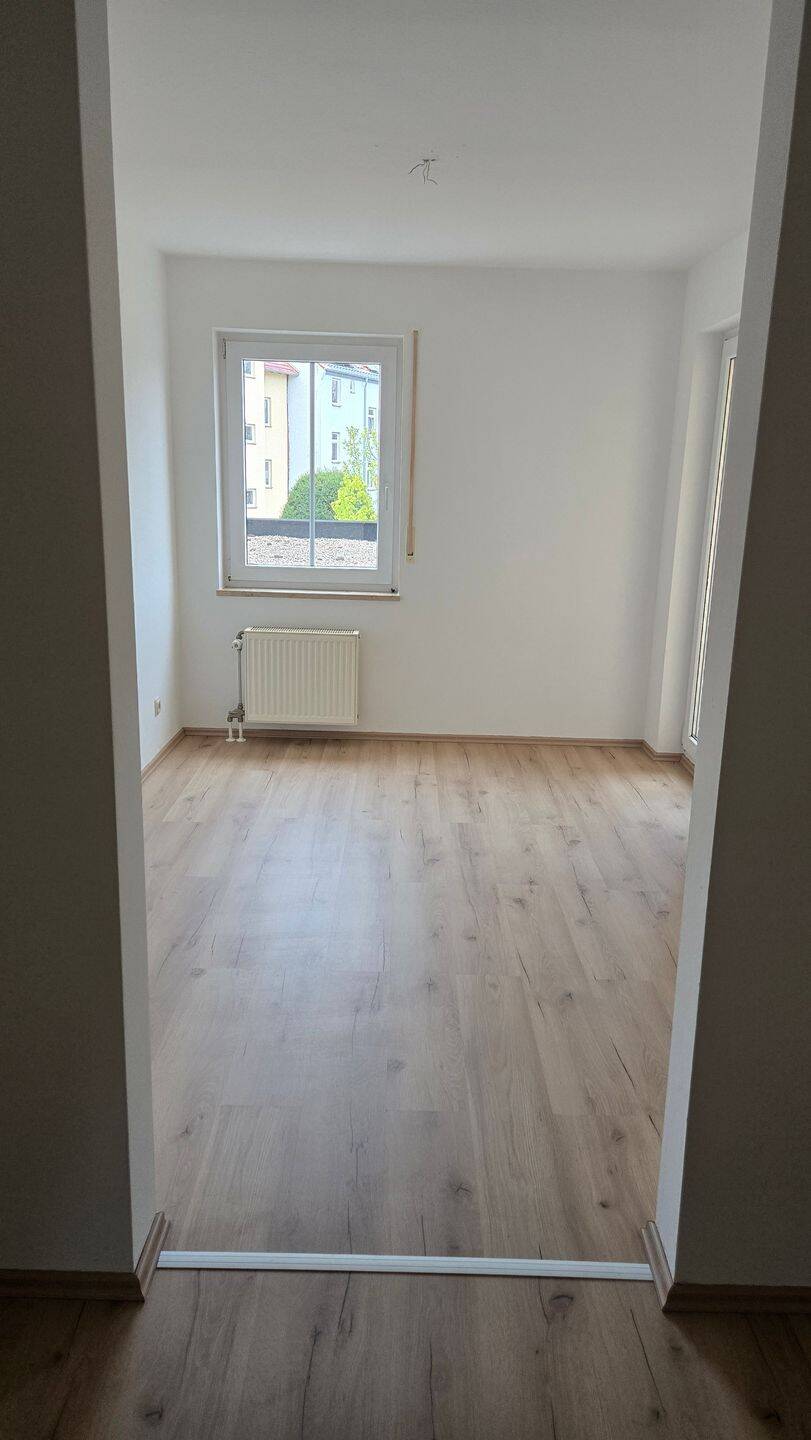 Schöne 2-Raum-Wohnung mit Balkon und TG in Eisenach zu vermieten – Eisenach – Vorschaubild 6
