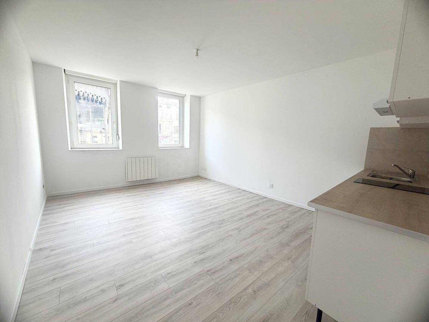 Appartement 1 pièce 25 m² · à Castelnaudary · 24,6 m² · 350 €/mois
