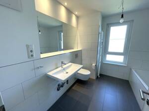 Großzügige 2-Zimmer-Etagenwohnung in Wolfsburg zu vermieten mit Balkon und Küche! – 38448 Wolfsburg – Vorschaubild 8
