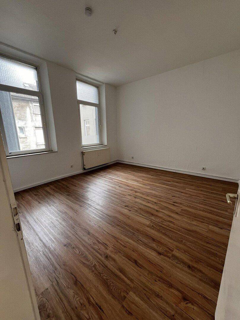 Frisch renoviert: Großzügige, helle 3-Zimmer Wohnung im Herzen Krefelds – Krefeld – Vorschaubild 6