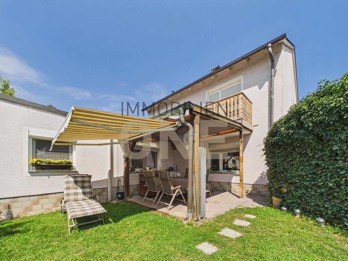 Ein Zuhause zum Ankommen - gepflegtes Einfamilienhaus mit sonnigem Garten, viel Platz und Entwicklungspotenzial – 93055 Regensburg – Bild 1 von 9