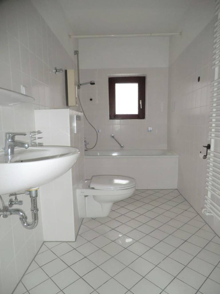 Paket: 6 vermietete ETW= 1 Hauseingang in Gröpelingen – Bremen – Vorschaubild 6