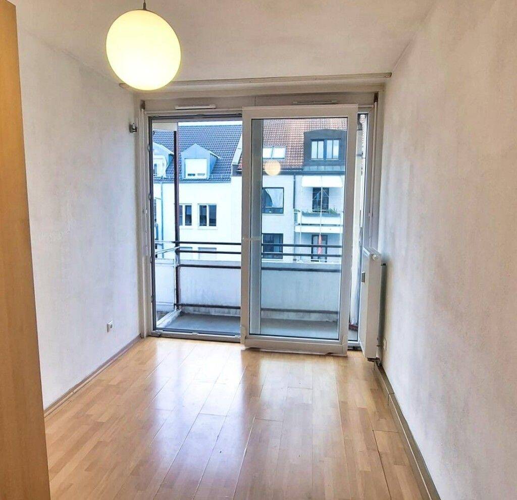 München-BEZUGSFREI- freies App. m Gemeinschaftsgarten-Balkon mit Lift – München – Vorschaubild 9