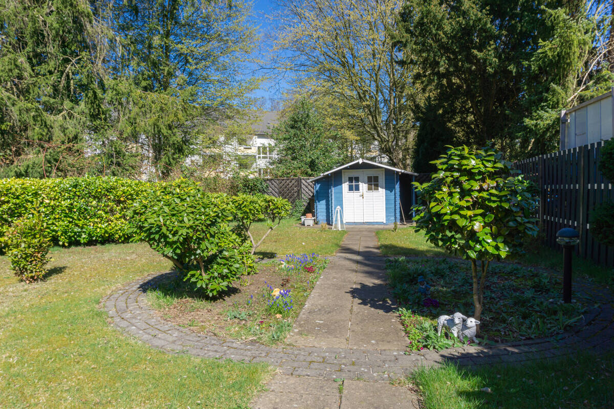 PURNHAGEN-IMMOBILIEN - Zweifamilienhaus mit Garage in zentraler Wohnlage von Bremen-Blumenthal! – Bremen – Vorschaubild 5