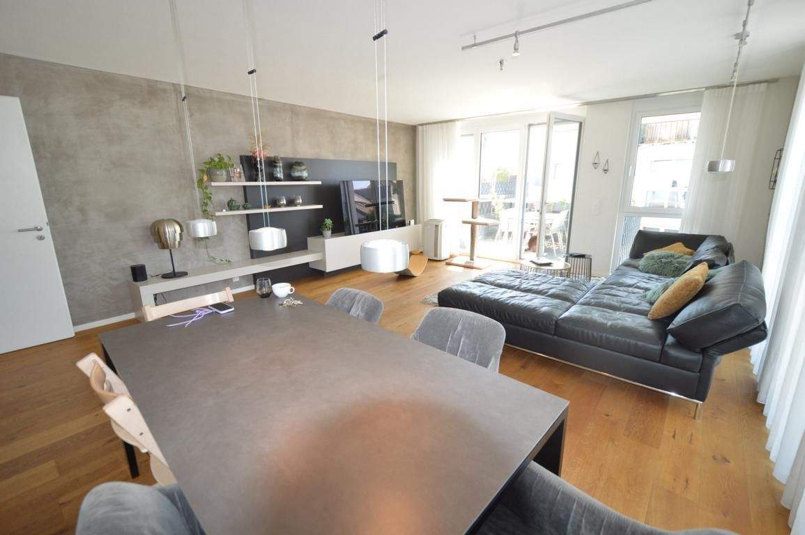 VERKAUFT! 4,5-Zi.-Whg. mit Einbaukü., 2 Balkonen, ca. 22 m² Dachterr. u. 2 Badern am östl. Altstadtrand – Regensburg – Vorschaubild 6