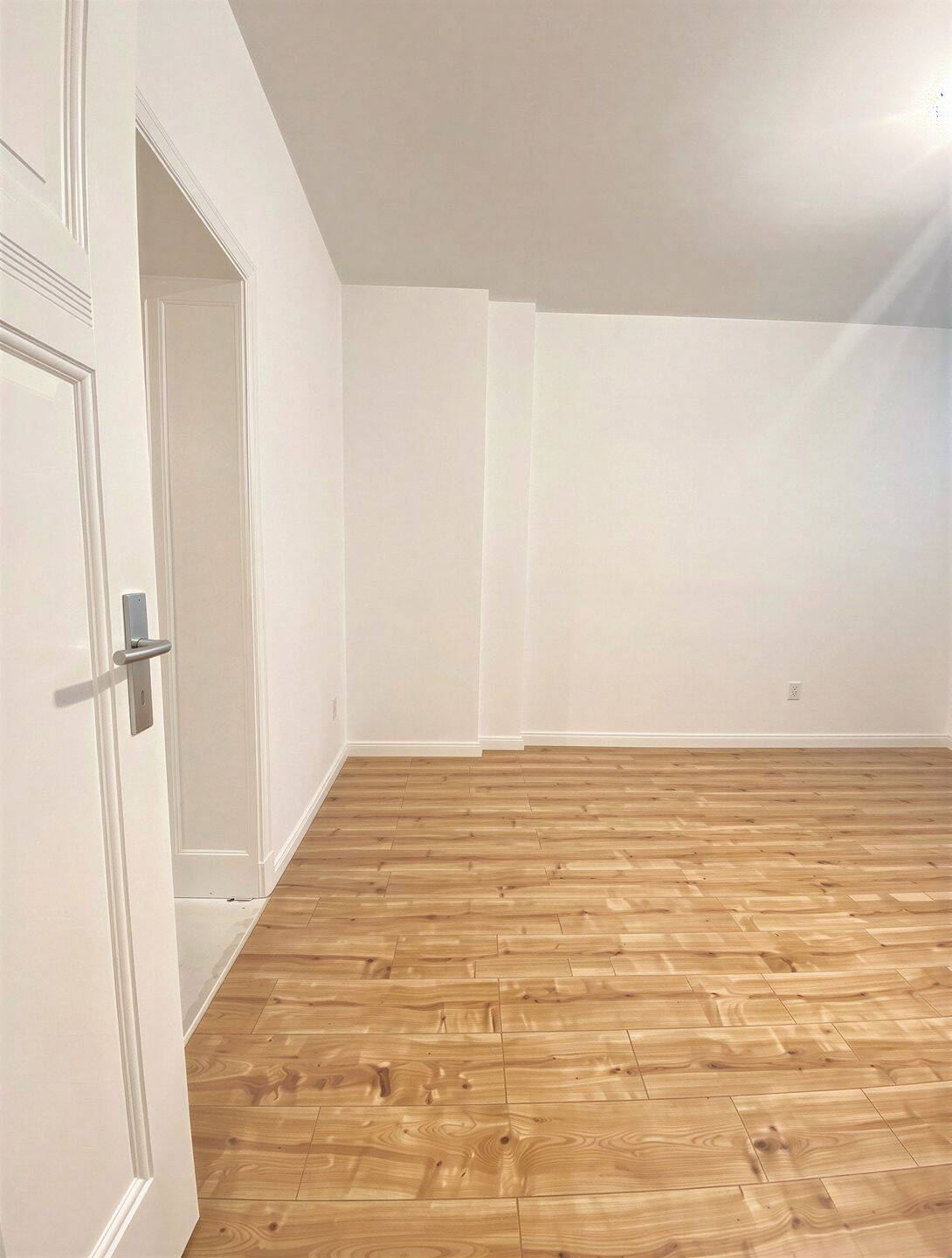 Sichere Mieteinnahmen seit 2022 - 2-Zimmer-Wohnung mit Balkon in Berlin – Berlin – Vorschaubild 9